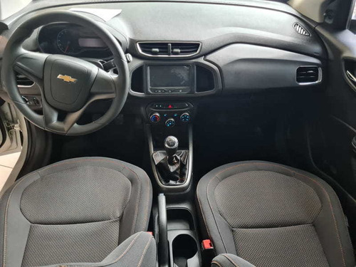 Imagem 7 de 14 de Chevrolet Onix Lt 1.4 2013