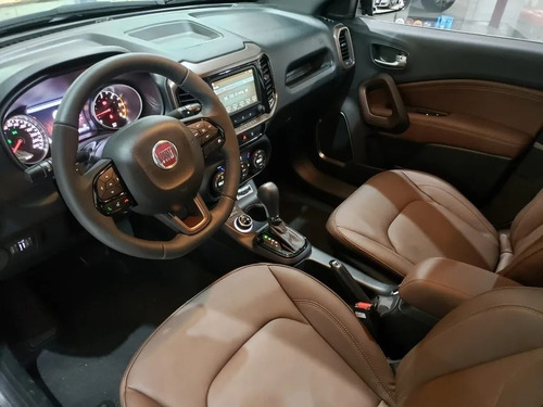 Imagen 7 de 11 de Fiat Toro 2.0 Volcano 4x4 At Pack Premium A