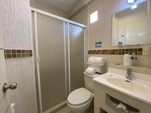 Imagen 27 de 30 de Hotel En Venta Cercano A Poliforum Y Av López Mateos En León