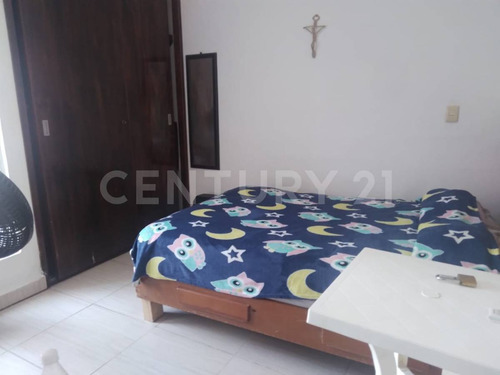 Casa En Venta En Condominio Las Palmas, Tuncingo, Acapulco