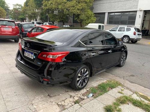 Imagen 4 de 10 de Nissan Sentra 2018 2.0 Sr