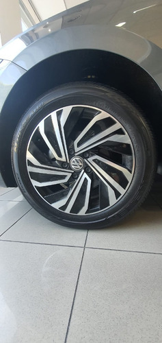 Imagen 14 de 25 de Volkswagen Vento Highline 250 Tsi At My21 0 Km #22