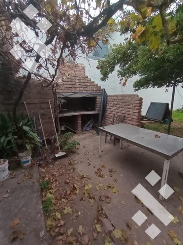 Venta De Casa En Plottier, Centro!