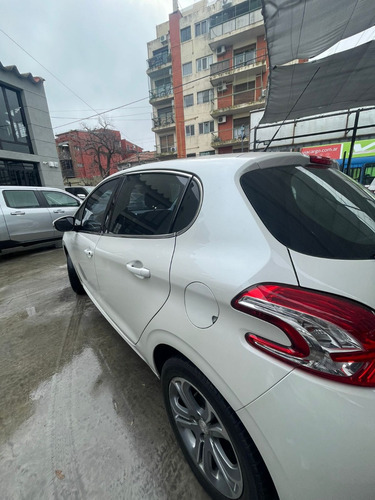 Peugeot 208 1.6 Feline Pack Cuir