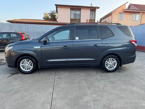 SsangYong Stavic 4x2 At