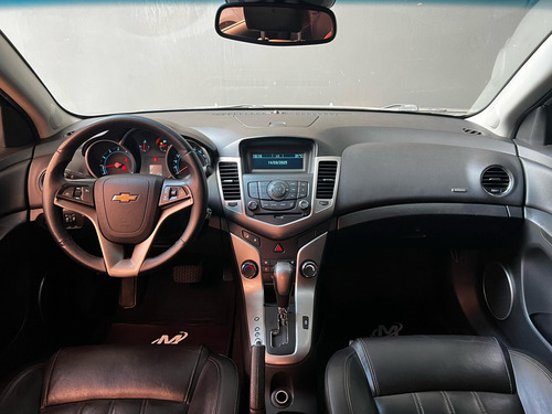 Chevrolet Cruze 1.8 LT 16V FLEX 4P AUTOMÁTICO