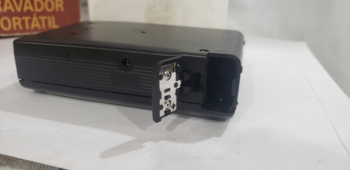 Walkman Sony Comdefeito Na Caixa (Usado)