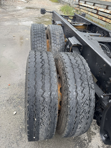 Vw 25-320 6x2 2011 Chassis Alongado 8,5m
