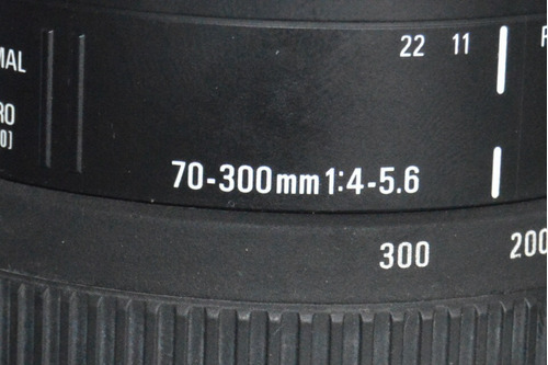 Imagen 1 de 5 de  Lente Sigma Dg Macro 70-300mm F4-5.6