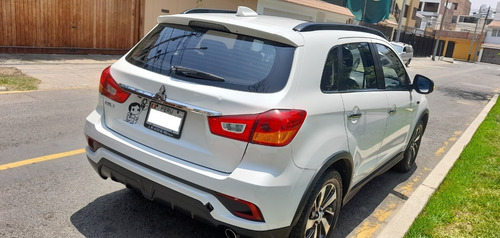 Imagen 6 de 14 de Mitsubishi Asx Automática Secuencial 2017