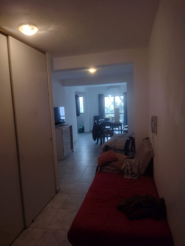 Nueva Cordoba Amplio Monoambiente Con Patio A Metros De Pocito Sobre Peredo Casi Esq Velez Sarfied