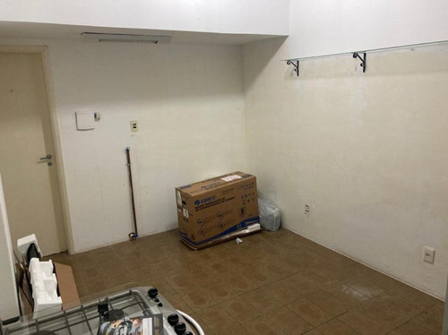 Imagem 5 de 14 de Loja Comercial Térrea No Centro - Lo0226