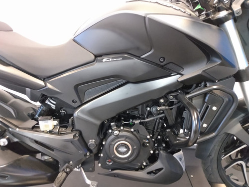 Bajaj Dominar 400 - Jv