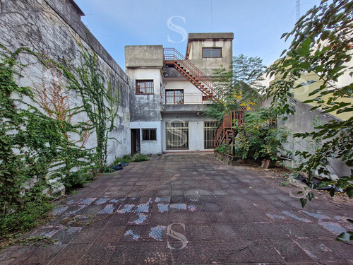Edificio Comercial En Venta Y Alquiler