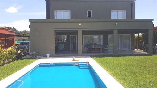 Imagen 3 de 17 de Casa - San Eduardo, Pilar Del Este