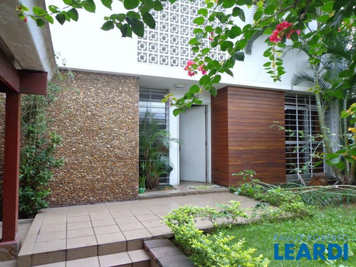 Imagem 7 de 10 de Casa Assobradada - Jardim Europa - Sp - 410314