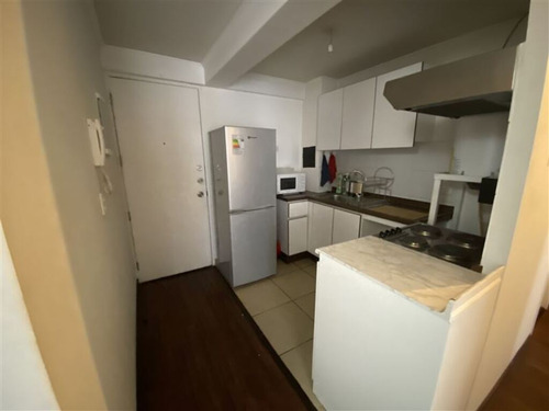A. Prat 300, Dpto 2d, 2b, Bodega, Aire Acond (93037)