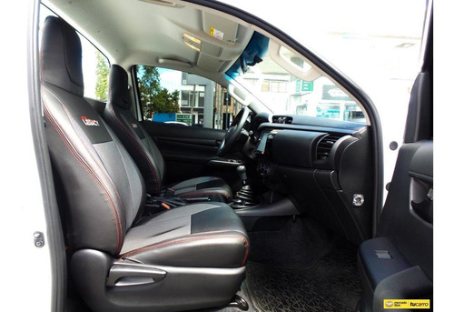 Imagen 19 de 25 de Toyota Hilux 2.7 Mt