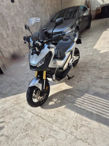 X- Adv 2018