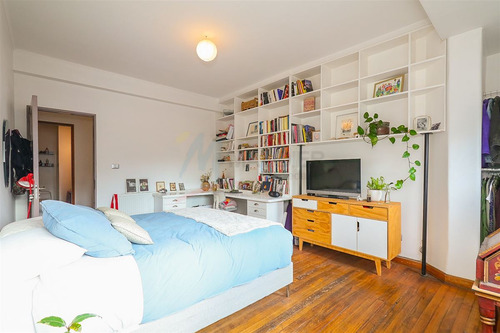 Departamento En Venta De 4 Dorm. En Santiago