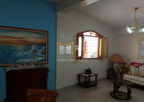 Casa En Urbanizacion San Camilo , Los Teques Altos Mirandinos