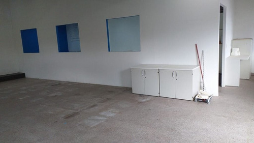Imagem 10 de 14 de Galpão Para Alugar, 120 M² Por R$ 1.150,00/mês - Capão Raso - Curitiba/pr - Ga0001