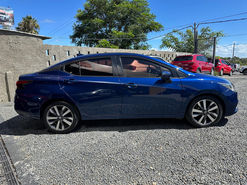 Nissan Versa 1.6 Exclusive At