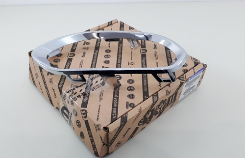 Moldura Faro Auxiliar Izq Fiat Toro 16/19