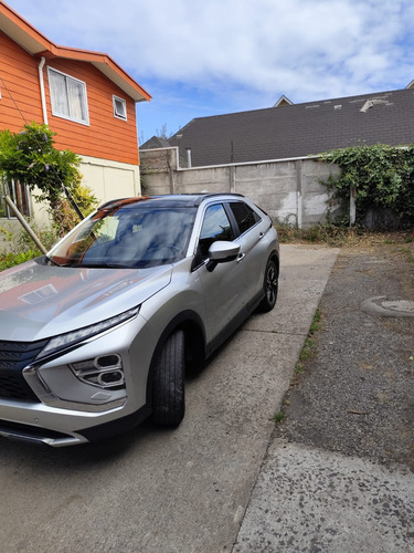 Mitsubishi Eclipse Cross 1.5 Rs 4X2 At