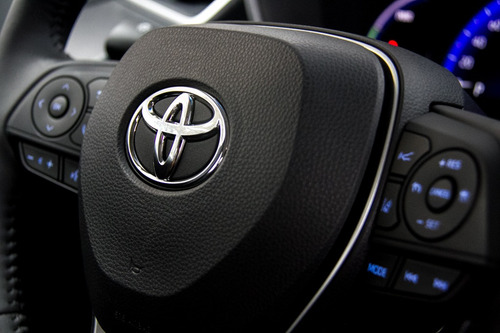 Toyota Corolla 1.8 Vvt-i Hybrid Flex Altis Cvt