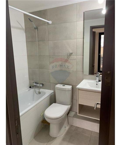 Nuevo A Estrenar! Metro Y Mall Plaza Egaña