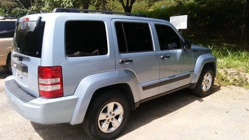 Imagen 8 de 14 de Jeep Cherokee