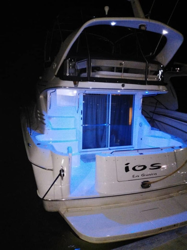 Sea Ray Sedan Bridge 400