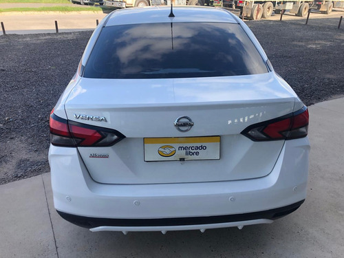 Nissan Versa 1.6 Sense At