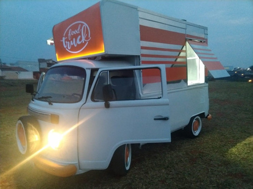 Imagem 6 de 15 de Kombi Food Truck