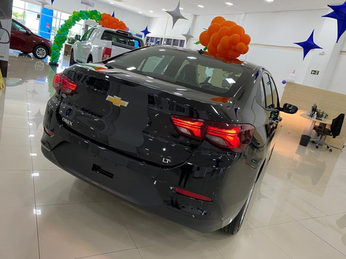 Imagem 2 de 9 de Chevrolet Onix Plus 1.0 Lt (flex)