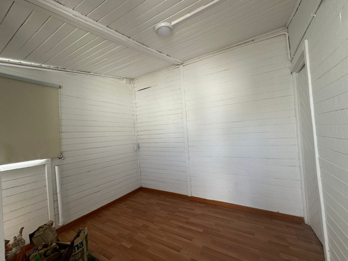Arriendo Casa Recién Remodelada, A Cuadras Nuevo Hospital
