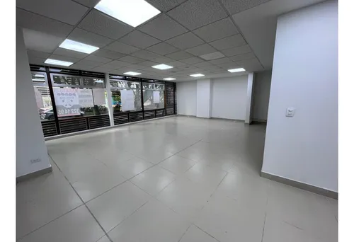 175m2 Local Arriendo En Envigado