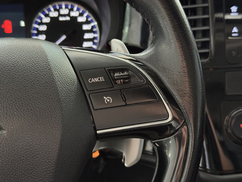 Mitsubishi Outlander 2.0
