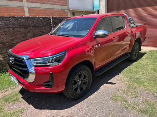 Toyota Hilux 2.8 Cd Srv 177cv 4x2