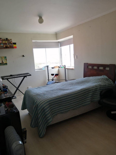 Casa Venta 5 Dorm 3 Baños. Cerca Tottus (72677)