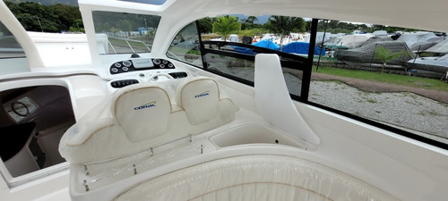 Imagem 10 de 14 de Coral 36 Ht - Pronta Entrega Parelha Diesel 520 Hp