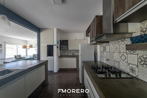 Casa En Venta De 3 Dormitorios, Quincho, Pileta, Bº Tierralta, Malagueño