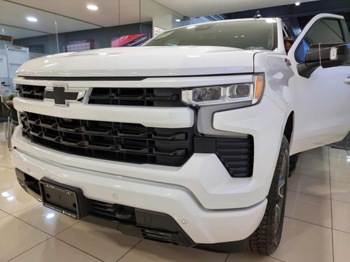 Chevrolet Cheyenne 5.3 Doble Cab Rst 4X4 At