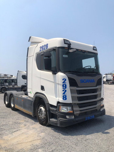 Camión Scania R450 A6x2