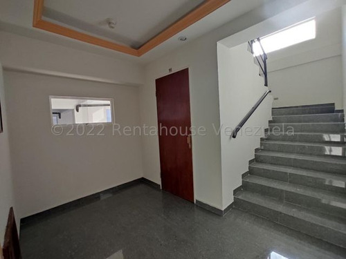 Imagen 7 de 14 de Apartamento En Venta El Bosque Maracay 22-21182 Wjo