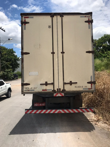 Imagem 5 de 12 de Caminhão 8.120 Euros Bau