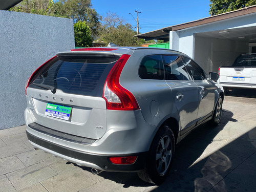 Volvo XC60 3.0 Dynamic 5p