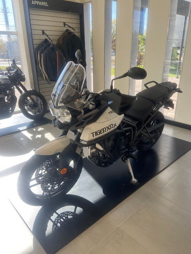 Imagen 2 de 5 de Triumph Tiger 800 Xrx