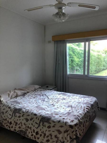 Venta - Casa Con Gran Arboleda En Los Portillos Bayugar Negocios Inmobiliarios
